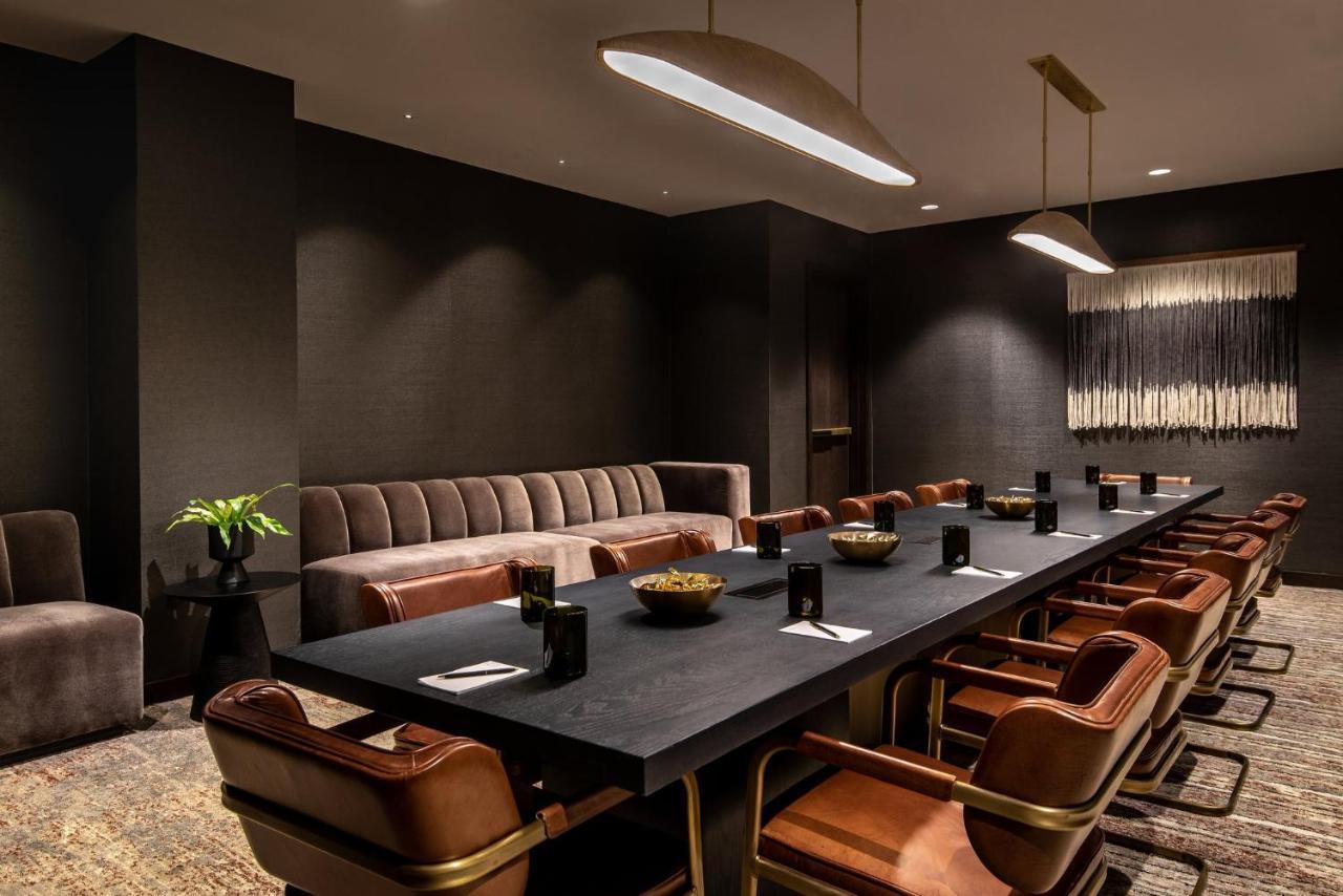 Vignette Collection Yours Truly Dc By Ihg Washington Kültér fotó The private dining room at the restaurant