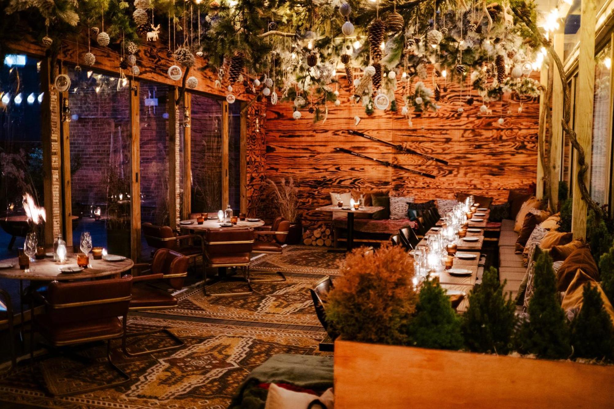 Vignette Collection Yours Truly Dc By Ihg Washington Kültér fotó The patio at the restaurant